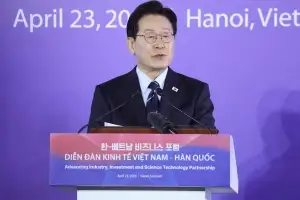 李대통령 “한반도 평화공존 정책 흔들림 없이 추진… 북측 호응해 오길”