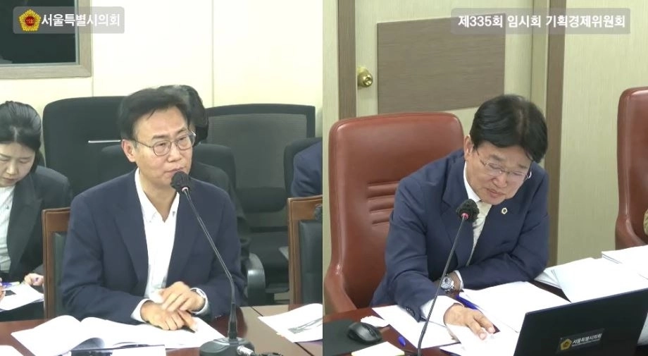 지난 23일 열린 제335회 임시회 경제실 소관 추가경정예산안 및 안건 심사에서 경제실장에게 질의하는 김용일 의원