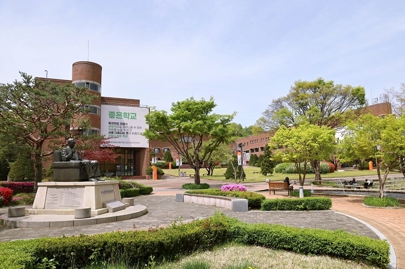 청강문화산업대학교 캠퍼스 전경.