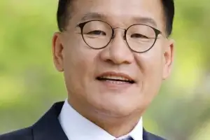 민주당 광주 광산을 고문단 “강위원 경제부지사 보선 공천” 촉구