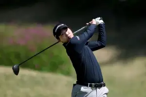 KPGA 최찬, 무명 반란 예고…우리금융 챔피언십 2라운드 선두