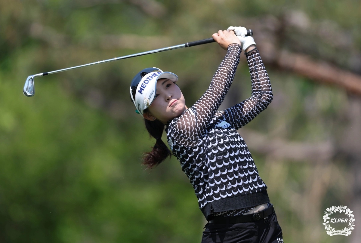 이예원의 아이언샷. KLPGA 제공.