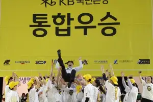 박지수 없어도 강했다… KB, 세 번째 통합우승