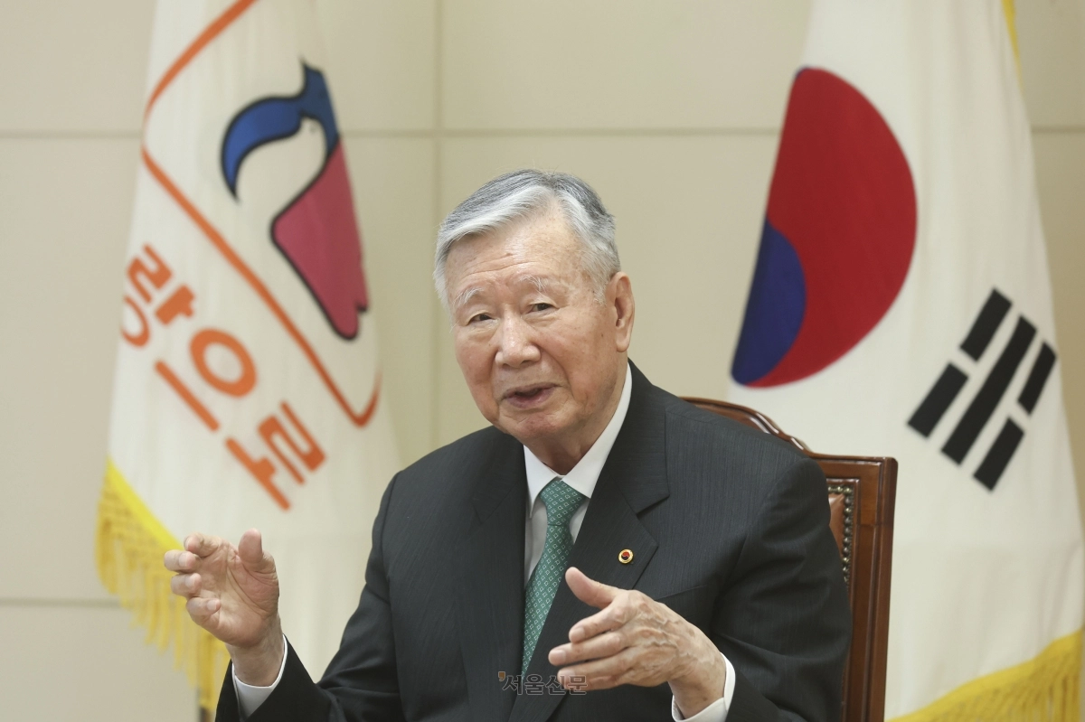 이중근 부영 회장 겸 대한노인회장. 2025.5.13 도준석 전문기자