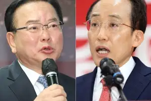 추경호 ‘충혼탑 참배·보수 결집’ vs 김부겸 ‘민생 공약·여당 프리미엄’