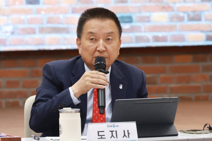 김영환 지사가 지난 27일 확대간부회의를 주재하는 모습. 충북도 제공