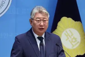 조응천 경기지사 출마…“나쁜 후보·이상한 후보 대안은 좋은 후보 ‘조’”