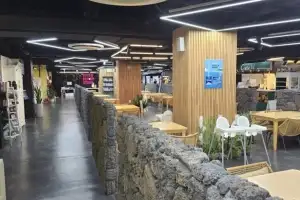 동문시장 청년몰 ‘빈 점포’ 채웠다… 청년 사장 7명 동시 입점