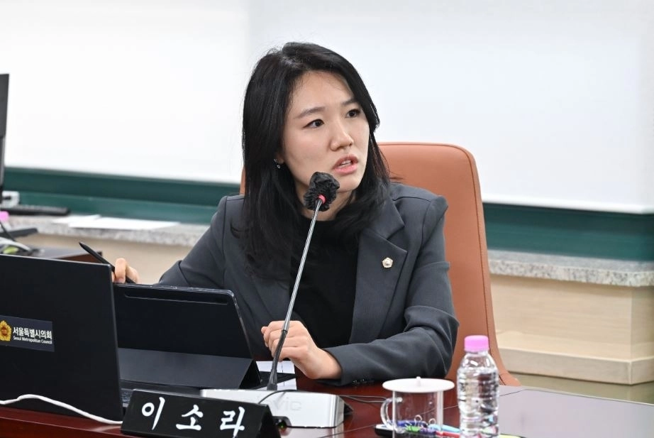 질의하는 이소라 시의원. 서울시의회 제공