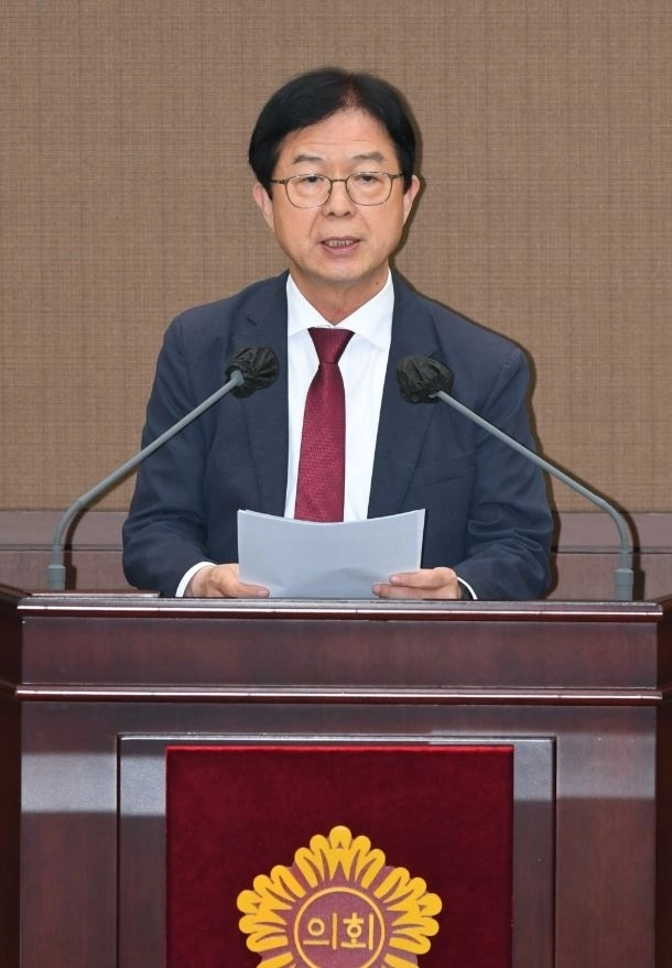 지난 28일 열린 제335회 임시회 본회의 5분 자유발언을 하는 이종태 의원. 서울시의회 제공