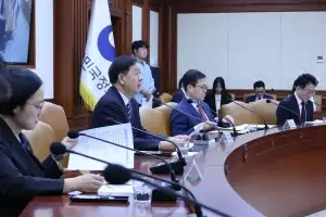 정부, 버스·택시 유가연동보조금 6월까지 2개월 연장