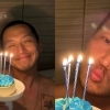 thumbnail - ‘티파니♥’ 변요한, 상의 탈의한 채 생일 파티…‘행복한 미소’