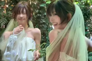 thumbnail - “스냅 미쳤잖아”…최준희, 미소 가득한 ‘5월의 신부’