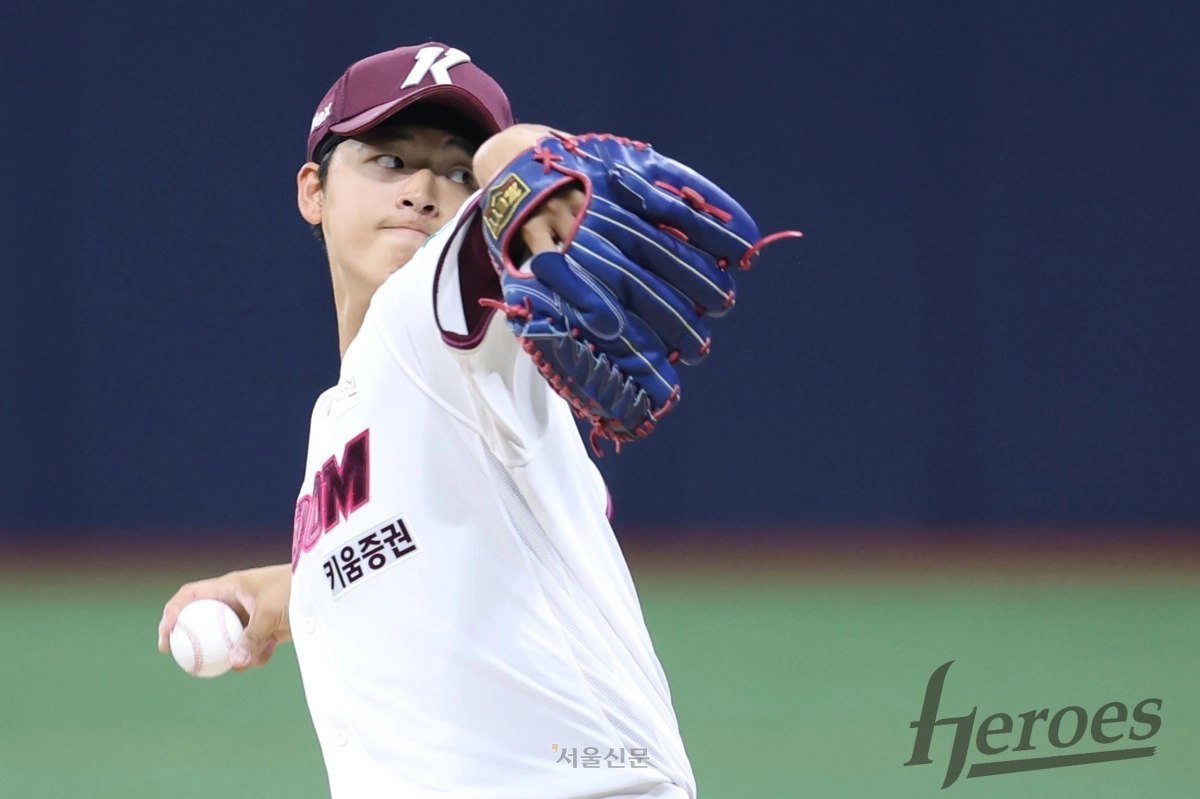 키움 히어로즈 선발 투수 박준현이 3일 서울 고척스카이돔에서 열린 2026 KBO리그 키움과 두산 베어스의 경기에서 역투하고 있다. 2026.5.3 키움 히어로즈 제공