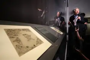 ‘씨름’부터 ‘총석정도·노매도’까지… 김홍도, 한눈에 담아본다