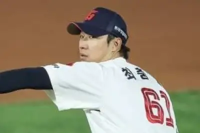KBO, ‘여성비하’ 발언 롯데 최충연에 “실질적인 조치 검토 중”