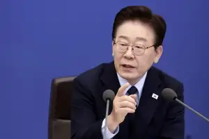 개헌 표결 전날 전면 나선 李… “반대하면 불법계엄 옹호론자”