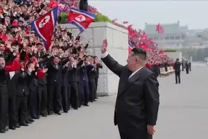 北 헌법에 영토조항 신설…‘두 국가 노선’ 굳히기