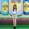아이브 안유진, 순하리 진 팝업 ‘순하리찐 아일랜드’서 이색적인 브랜드 탐험