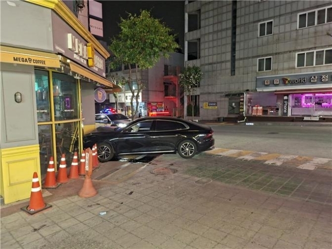 “음주운전 사고 내고 옷 갈아 입더니 러닝크루인 척 도주” 황당…20대 입건