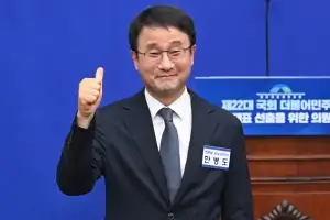 민주 첫 연임 원내대표 한병도… “특검법, 지선 후에 판단하겠다”