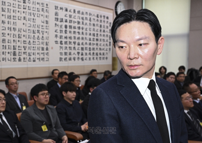 서울고검 TF “연어회·술 파티 존재” 결론