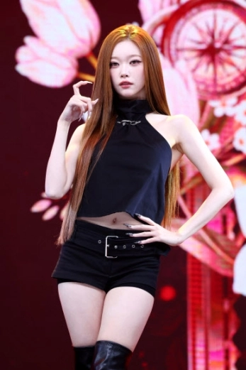 그룹 빌리 츠키가 6일 오후 서울 마포구 SBS프리즘타워에서 열린 데뷔 첫 정규 앨범 ‘더 콜렉티브 소울 앤 언컨시어스: 챕터 2’ 발매 기념 쇼케이스에서 포즈를 취하고 있다. 2026.5.6 <br>연합뉴스