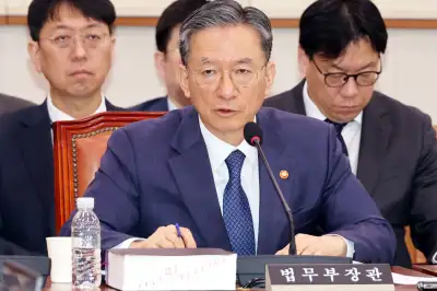 특검법 놓고 법사위도 충돌… 정성호 “숙의 필요”