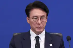 金총리 “보완수사권 폐지 전제”… 당정 “檢 수사 요구권만 두자”