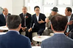 “아이부터 어르신까지”… 이철우, 복지·돌봄·보훈·의료 10대 공약 발표