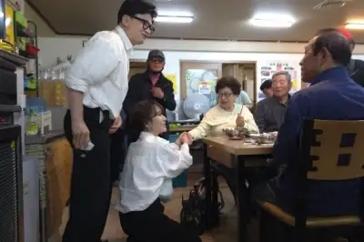 인지도 밀려, 분열 두려워… 여도 야도 껄끄러운 한동훈