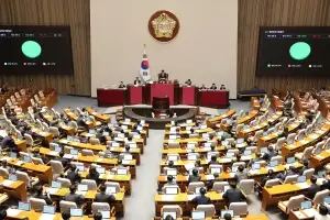 ‘안전하게 살 권리’ 법에 담긴다…우원식 “유가족 눈물과 수고 있있기에”