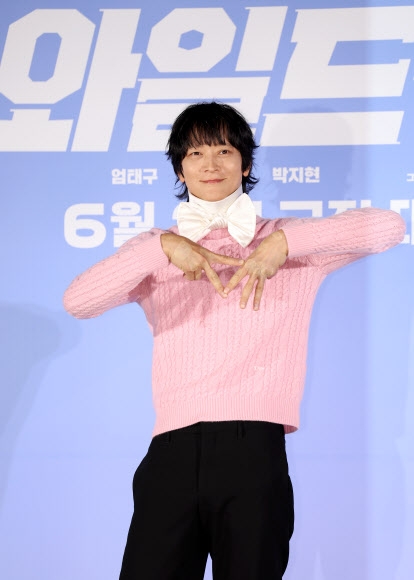 선물 같은 강동원