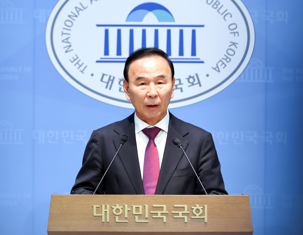 국회부의장 출마 기자회견 하는 국민의힘 박덕흠 의원