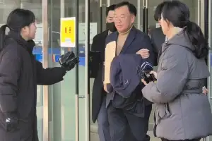 ‘뇌물수수·성비위’ 김진하 양양군수 징역 2년 확정… 군수직 상실