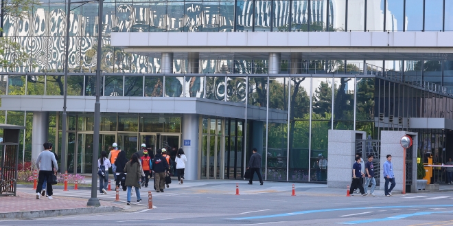 삼성바이오 노사 협상 난항…사측, 노조 간부 고소