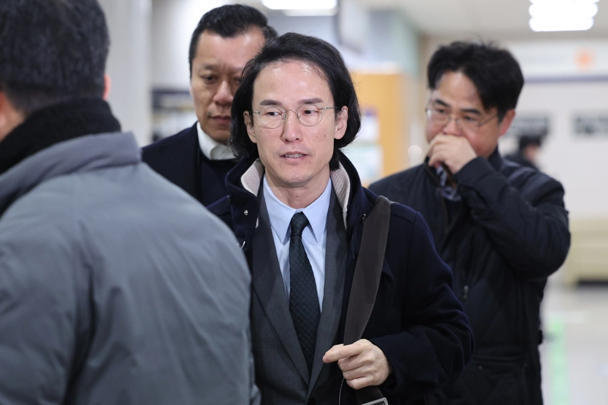 횡령·배임 혐의로 재판에 넘겨진 조현범 한국앤컴퍼니 회장이 지난 2024년 서울 서초구 서울중앙지법에서 열린 공판에 출석하고 있다.  연합뉴스
