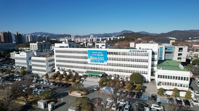 6년째 교권침해 학부모 사례 공개…경남교육청 “악성 민원, 기관 대응”