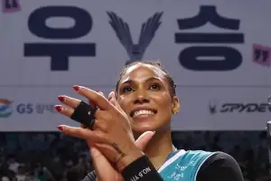 새 시즌도 레오·실바 만난다…프로배구 6개구단 기존 외국선수 재계약