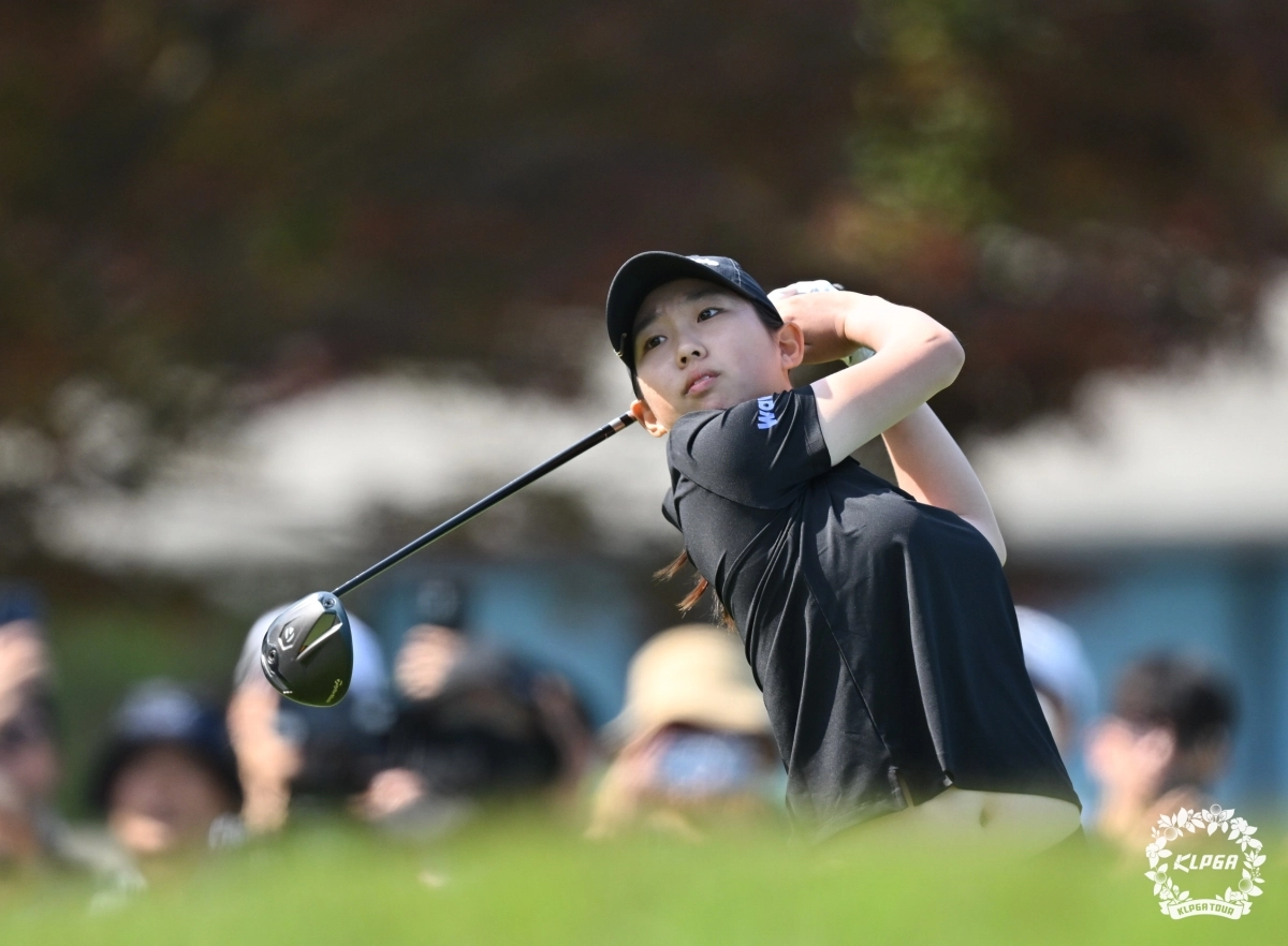 김서아의 티샷. KLPGA 제공.