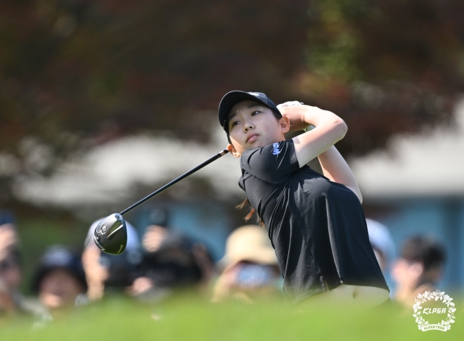14세 장타소녀 김서아, KLPGA 대회에서 생애 첫 홀인원