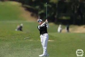 thumbnail - ‘세계 3위’ 김효주, 5년 만에 KLPGA 우승컵 들어올렸다