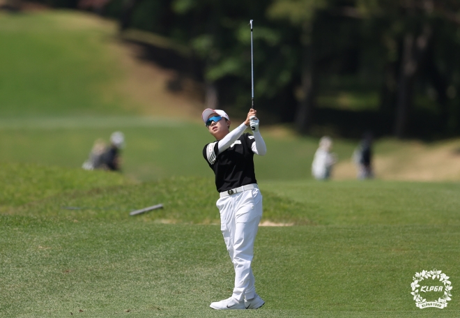 ‘세계 3위’ 김효주, 5년 만에 KLPGA 우승컵 들어올렸다 [권훈의 골프 확대경]