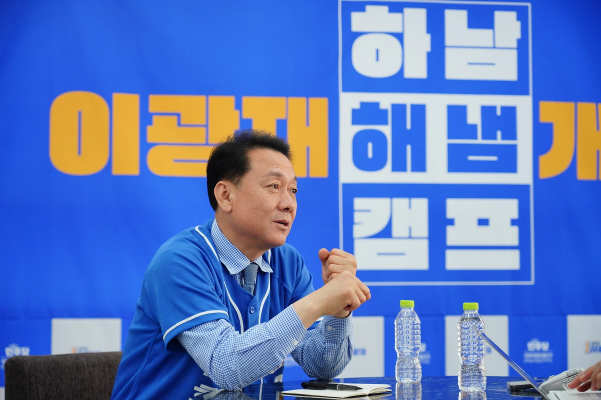 이광재 더불어민주당 경기 하남갑 보궐선거 후보가 10일 경기 하남시 후보 선거사무소에서 서울신문과 인터뷰를 하고 있다. 이광재 캠프 제공