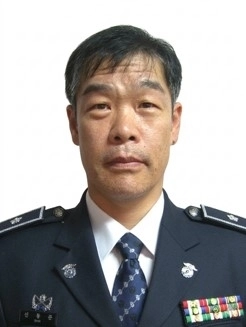 신용훈 강릉교도소 교감