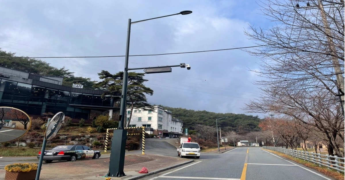 이상 동기 범죄로부터 도민 안전을 지키기 위해 설치된 스마트폴.