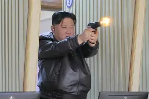 제주 해변에 北 김정은 사진 등장…대공 혐의점 여부는?