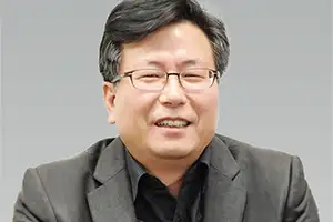 [오일만 칼럼] 코스피 7000 시대, 전략 거점국가의 길