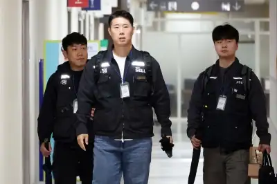 삼성전자 노사 ‘밤샘 마라톤’…파업 기로 속 막판 접점 모색