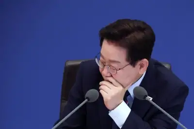 李대통령, 김용범 ‘국민배당’ 논란에 “음해성 보도” 반박